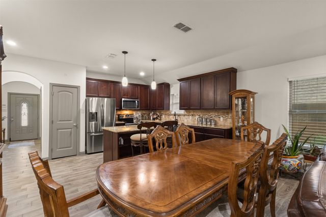 520 Stafford Drive, Seagoville, TX 75159