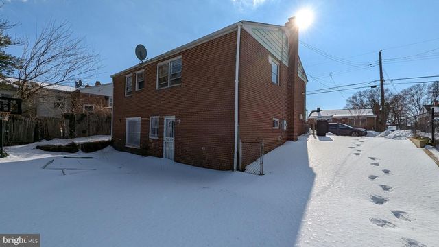 6618 NEWPORT RD, Hyattsville, MD 20784