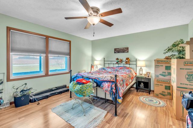 10922 E 1000 N, Kendallville, IN 46755