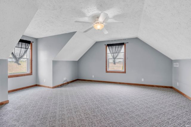 10922 E 1000 N, Kendallville, IN 46755