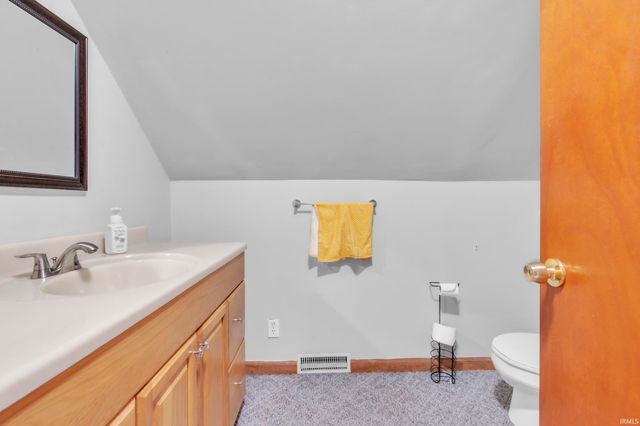 10922 E 1000 N, Kendallville, IN 46755