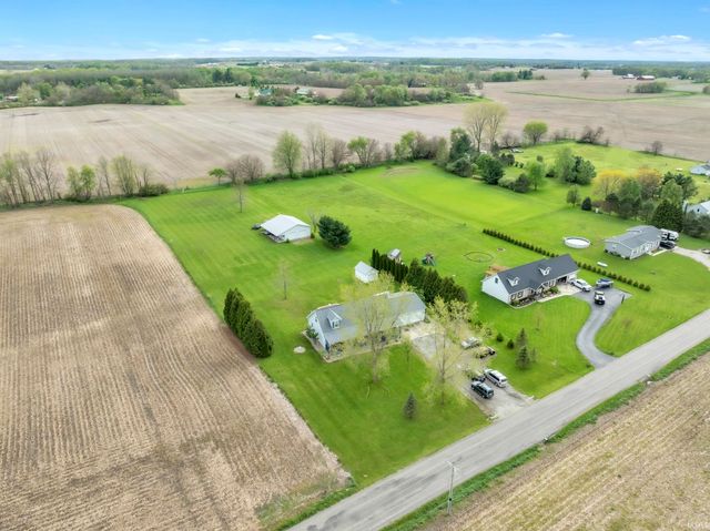 10922 E 1000 N, Kendallville, IN 46755