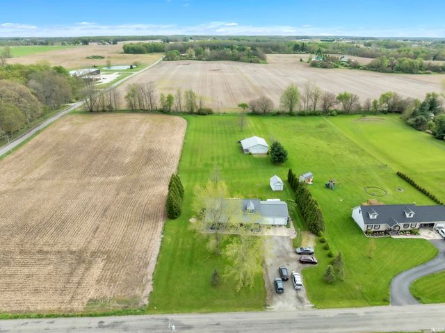 10922 E 1000 N, Kendallville, IN 46755