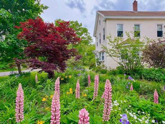 29 Spaulding Street, Milford, NH 03055
