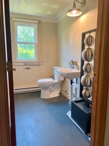 29 Spaulding Street, Milford, NH 03055