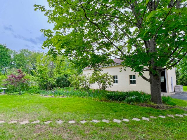 29 Spaulding Street, Milford, NH 03055