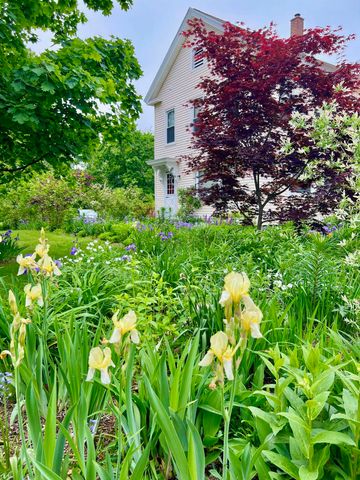 29 Spaulding Street, Milford, NH 03055