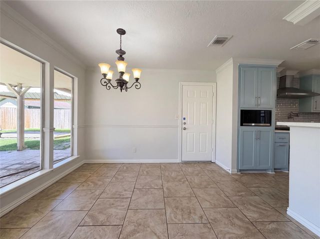 3817 Downing Circle, Deer Park, TX 77536