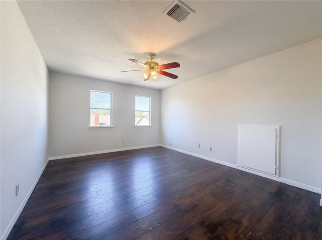 3817 Downing Circle, Deer Park, TX 77536