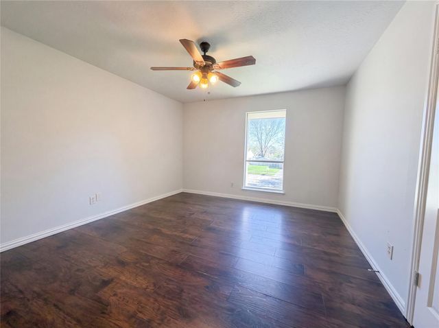 3817 Downing Circle, Deer Park, TX 77536