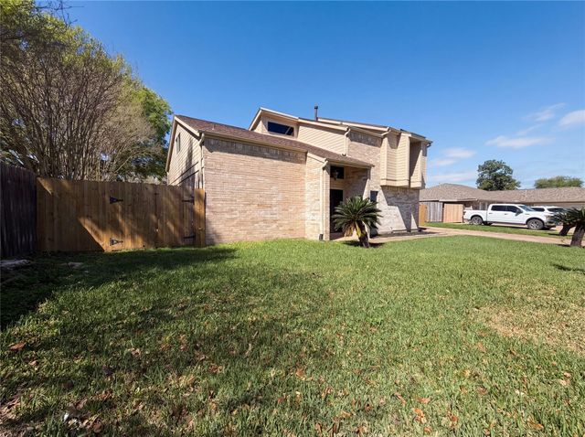 3817 Downing Circle, Deer Park, TX 77536