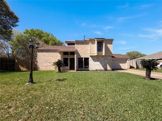 3817 Downing Circle, Deer Park, TX 77536