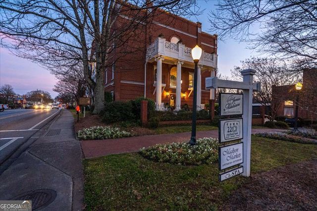 262 W Washington Street, Madison, GA 30650