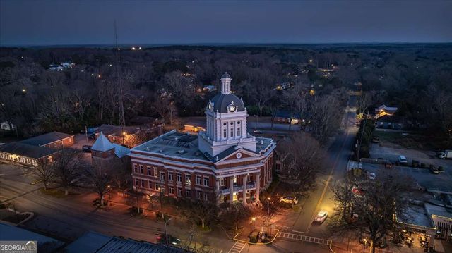 262 W Washington Street, Madison, GA 30650
