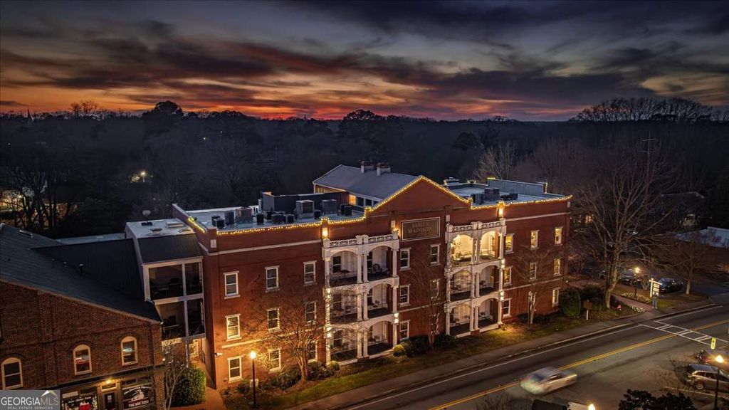 262 W Washington Street, Madison, GA 30650