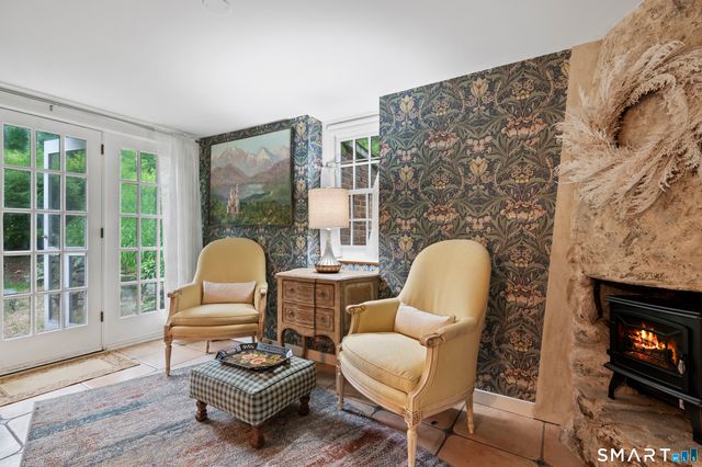 92 Bokum Road, Old Saybrook, CT 06475