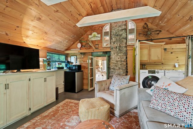 92 Bokum Road, Old Saybrook, CT 06475