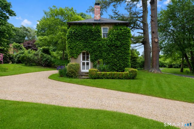 92 Bokum Road, Old Saybrook, CT 06475