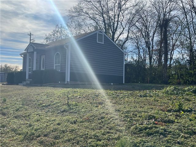 104 S Cleveland, Russellville, AR 72801