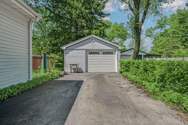1322 Olive Road, Homewood, IL 60430