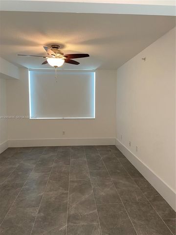 31 SE 5th Street 2103, Miami, FL 33131