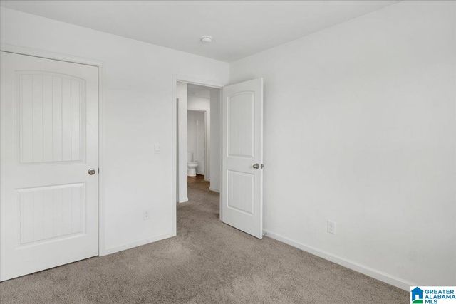 1028 ARCHERS TRAIL EAST E, Springville, AL 35146