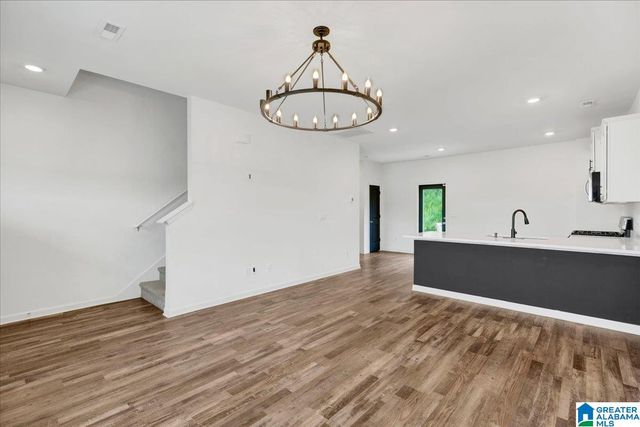 1028 ARCHERS TRAIL EAST E, Springville, AL 35146