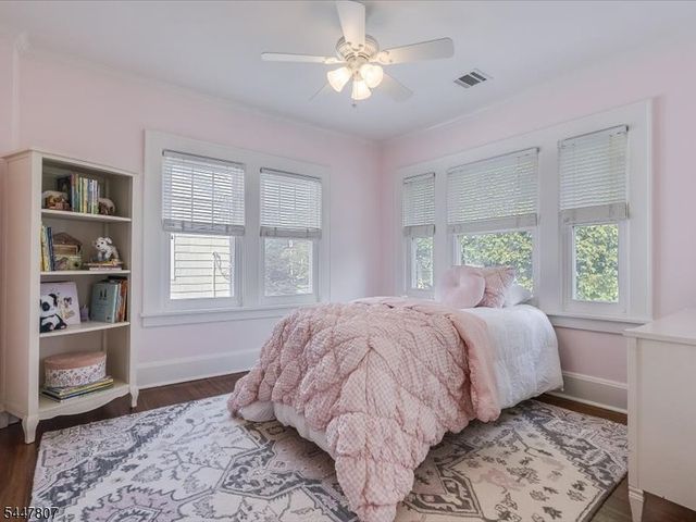 736 Fairacres Ave, Westfield Town, NJ 07090