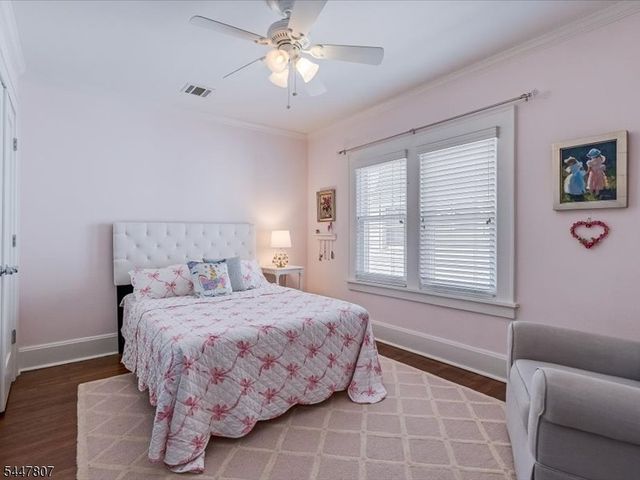 736 Fairacres Ave, Westfield Town, NJ 07090