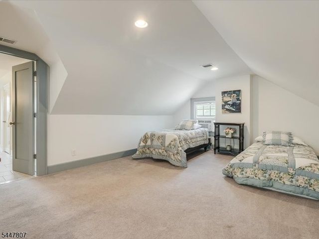 736 Fairacres Ave, Westfield Town, NJ 07090