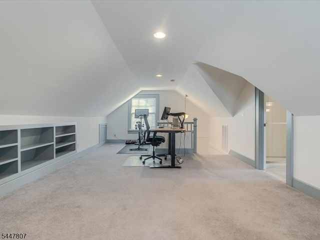 736 Fairacres Ave, Westfield Town, NJ 07090
