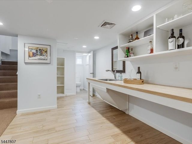 736 Fairacres Ave, Westfield Town, NJ 07090