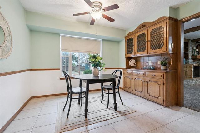 10108 S Ranchwood Manor Drive, Oklahoma City, OK 73139