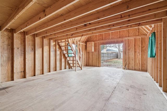 10108 S Ranchwood Manor Drive, Oklahoma City, OK 73139