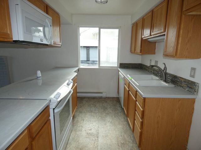 110 E Weile Ave, Spokane, WA 99208