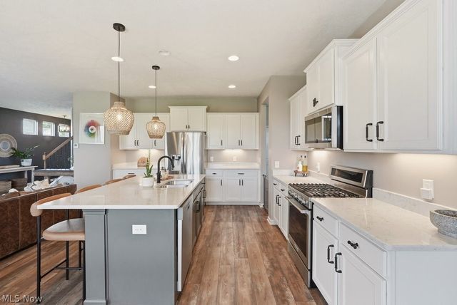 1955 Leisure Lane, Stow, OH 44224