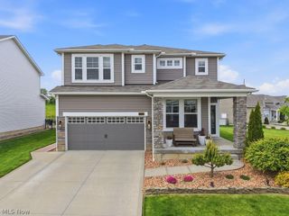 1955 Leisure Lane, Stow, OH 44224