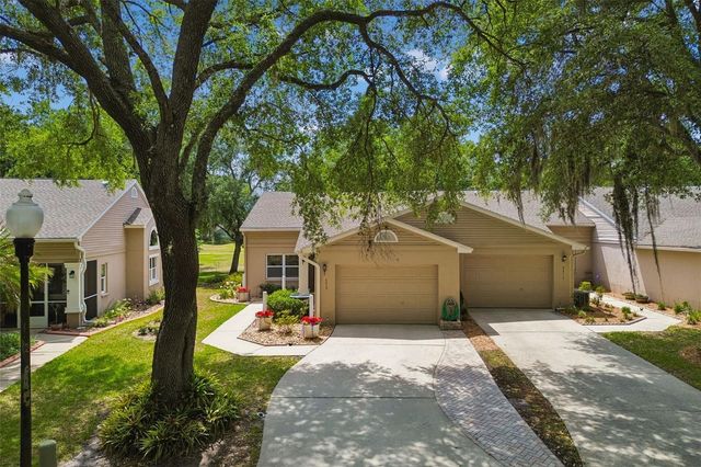 5213 LOCHMEAD TERRACE, Zephyrhills, FL 33541