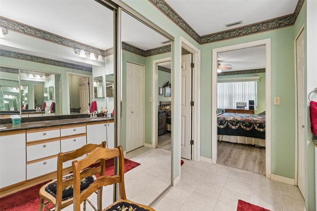 5213 LOCHMEAD TERRACE, Zephyrhills, FL 33541