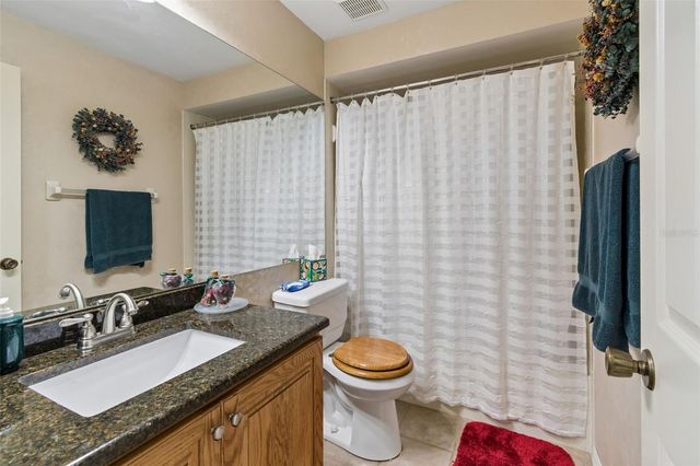 5213 LOCHMEAD TERRACE, Zephyrhills, FL 33541