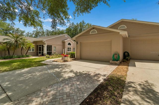 5213 LOCHMEAD TERRACE, Zephyrhills, FL 33541