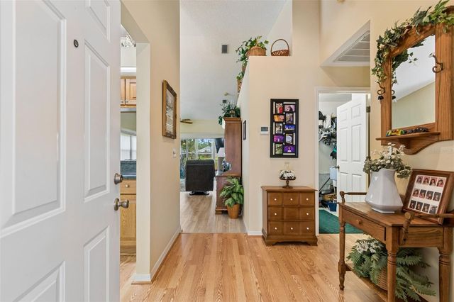 5213 LOCHMEAD TERRACE, Zephyrhills, FL 33541