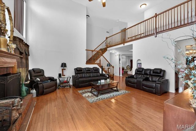 4216 Corrales Drive, Florissant, MO 63034