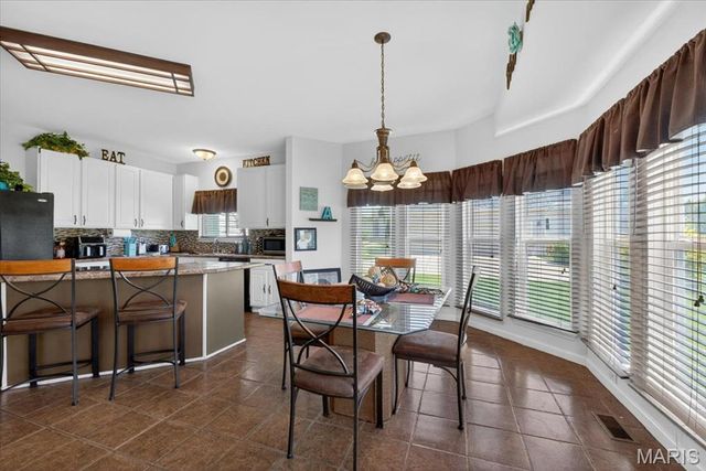 4216 Corrales Drive, Florissant, MO 63034