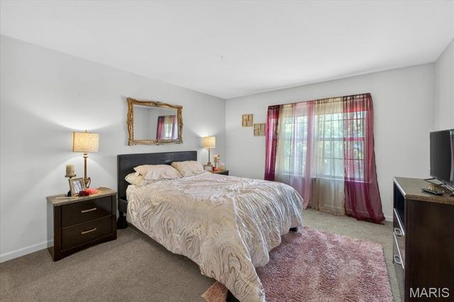 4216 Corrales Drive, Florissant, MO 63034