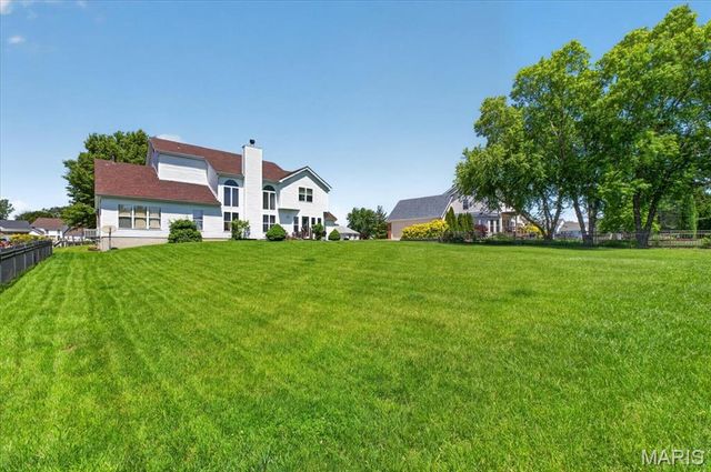 4216 Corrales Drive, Florissant, MO 63034