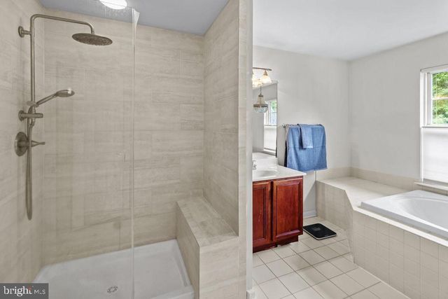 8085 NORWICH CT, Port Tobacco, MD 20677
