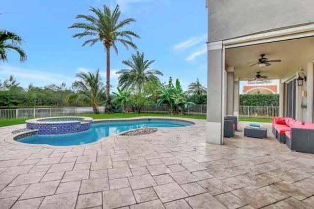 5408 SW 195th Terrace, Miramar, FL 33029