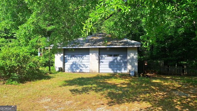 1239 Milstead Avenue NE, Conyers, GA 30012