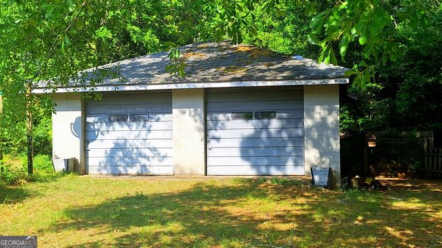 1239 Milstead Avenue NE, Conyers, GA 30012
